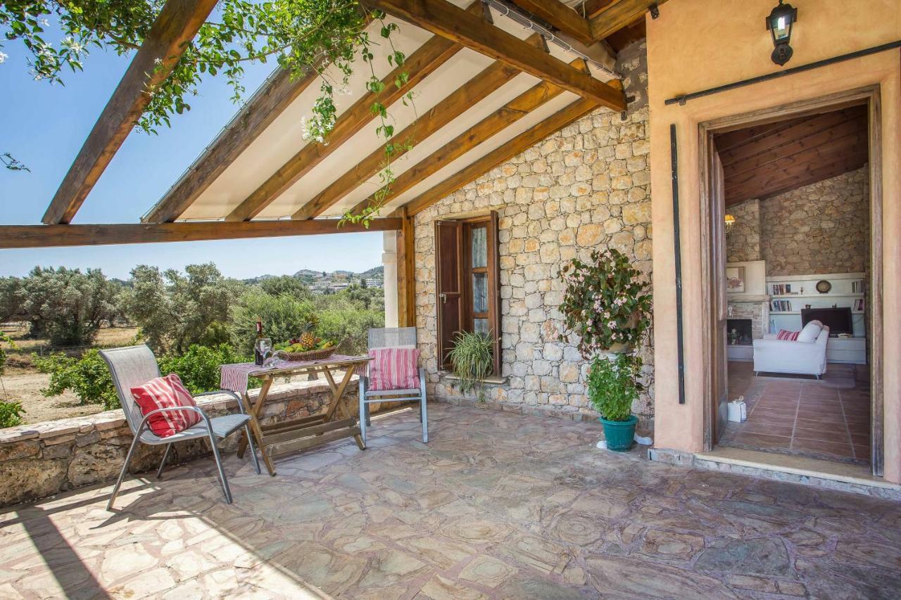 Sunny Countryside Villa - With Private Pool Faliráki Kültér fotó